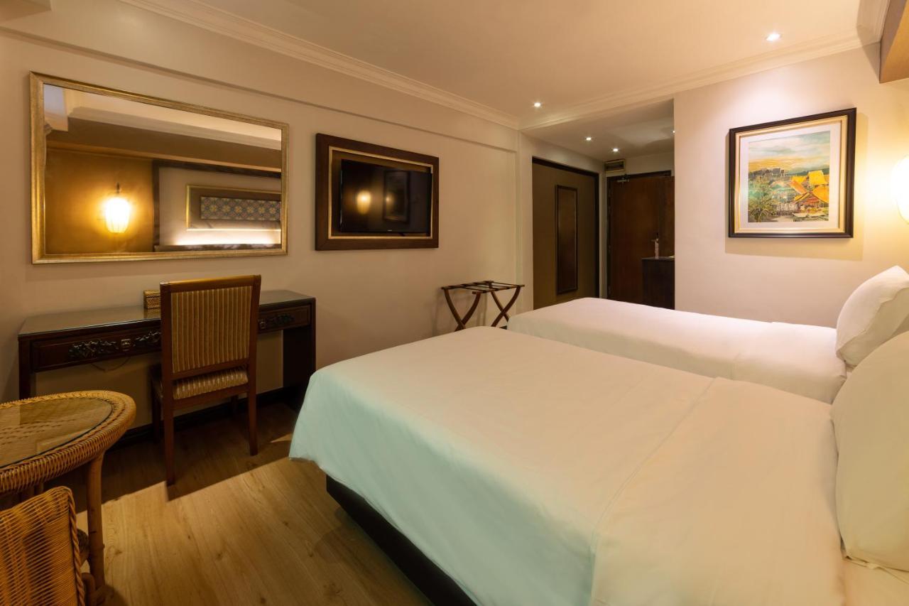 Hotel Puri Melaka Exteriör bild