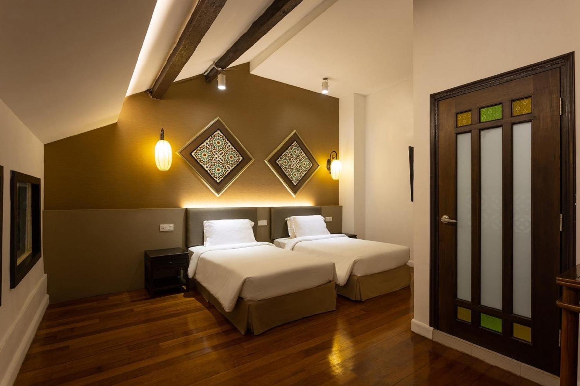 Hotel Puri Melaka Exteriör bild