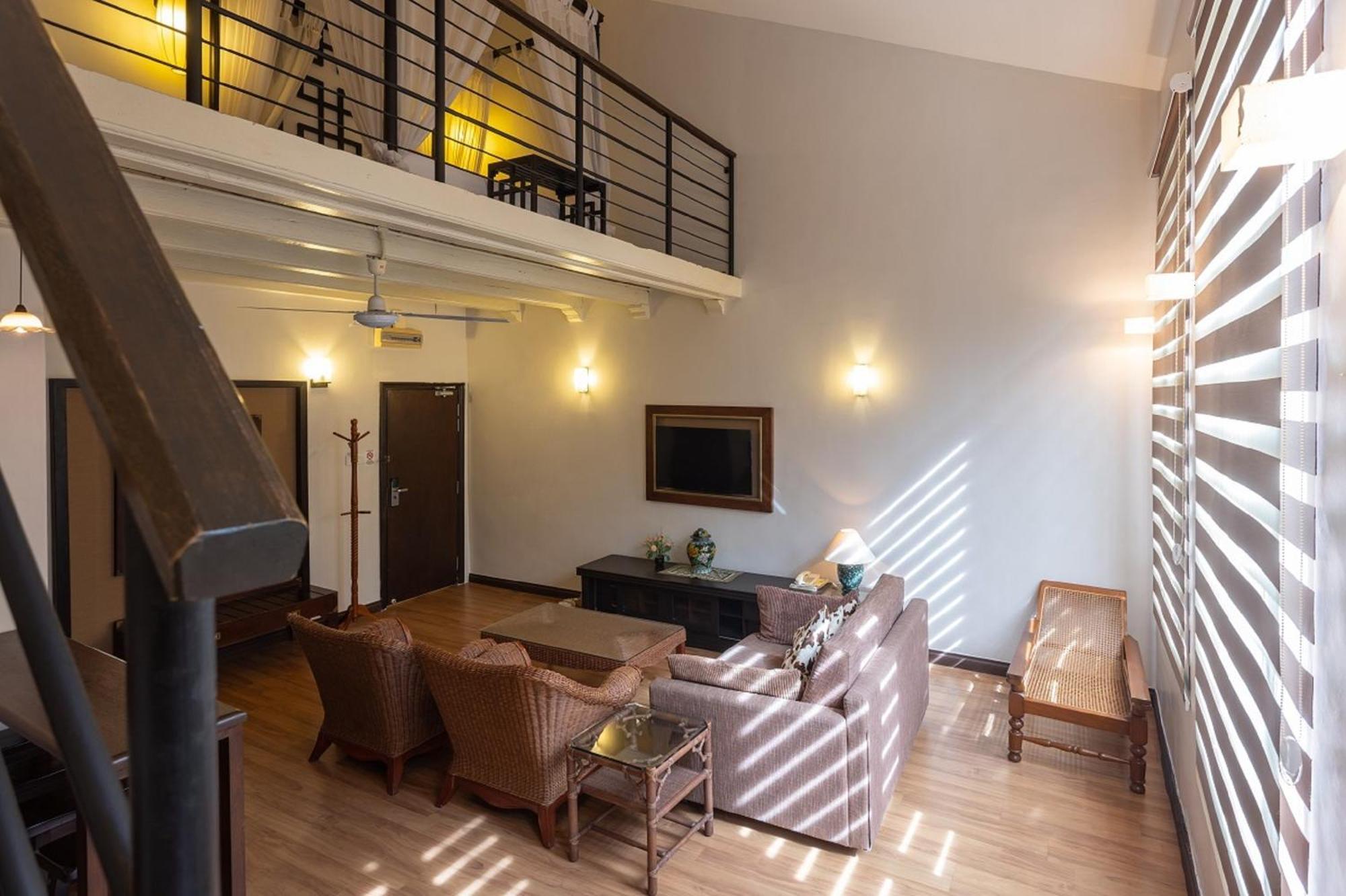 Hotel Puri Melaka Exteriör bild
