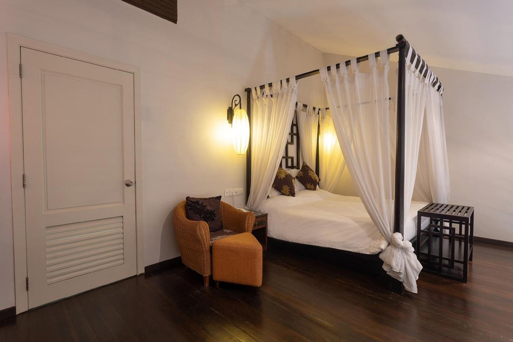 Hotel Puri Melaka Exteriör bild